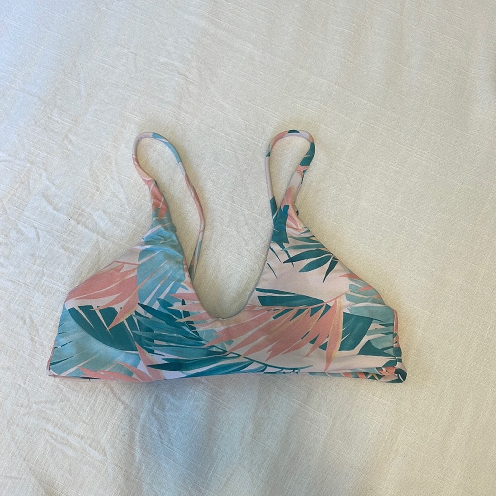 Midori bikini top
